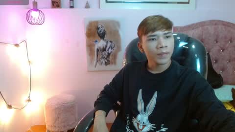 nathanclay online show from November 9, 2025, 3:27 am