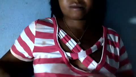 Snapshot of nathy02 chatting on February 4, 2025, 3:33 am Nathy online show from February 4, 2025, 3:33 am