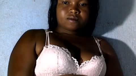 Snapshot of nathy02 chatting on February 5, 2025, 3:34 am Nathy online show from February 5, 2025, 3:34 am
