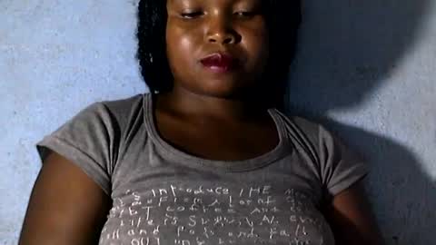 Snapshot of nathy02 chatting on February 18, 2025, 3:10 pm Nathy online show from February 18, 2025, 3:10 pm
