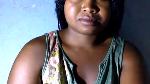 Snapshot of nathy02 chatting on March 6, 2025, 5:35 am Nathy online show from March 6, 2025, 5:35 am