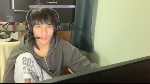 Snapshot of native_boy2 chatting on November 16, 2025, 9:48 am native_boy2 online show from November 16, 2025, 9:48 am