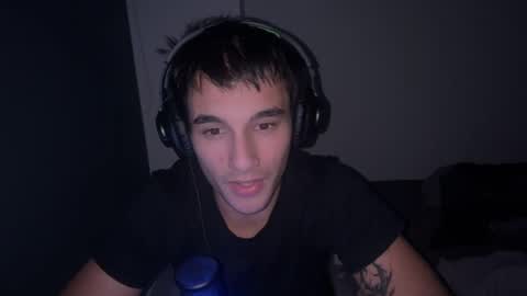 Snapshot of native_boy2 chatting on April 27, 2026, 10:13 am native_boy2 online show from April 27, 2026, 10:13 am