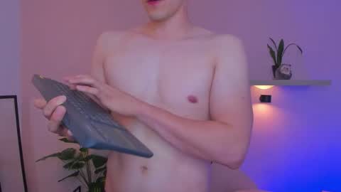 Snapshot of natte__ chatting on March 26, 2026, 8:36 pm Nathaniel online show from March 26, 2026, 8:36 pm