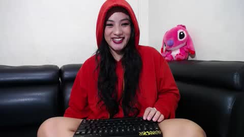 Natty online show from November 4, 2025, 4:22 am