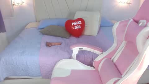 Snapshot of nattysexxy_ chatting on February 21, 2025, 9:56 am natty online show from February 21, 2025, 9:56 am