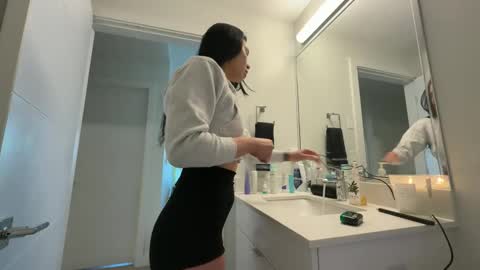 NATTY FIERROS online show from February 25, 2026, 6:06 pm