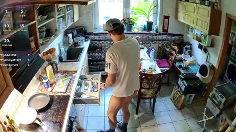 Snapshot of nature_x chatting on April 12, 2026, 6:07 am Nature online show from April 12, 2026, 6:07 am