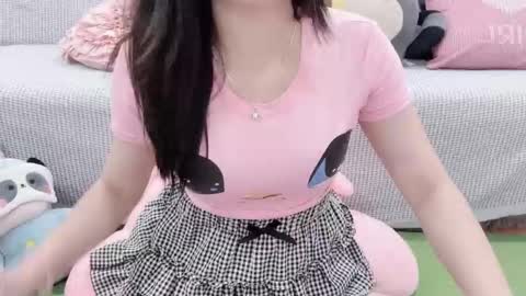 Kiki online show from October 8, 2025, 5:16 am