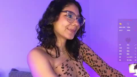 Snapshot of natysaenz1 chatting on July 21, 2026, 9:33 am Natalia online show from July 21, 2026, 9:33 am