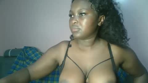 Snapshot of naughti_garlie chatting on February 4, 2026, 5:46 am naughti_garlie online show from February 4, 2026, 5:46 am