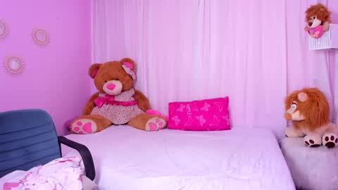 Zoe online show from December 20, 2024, 1:25 am