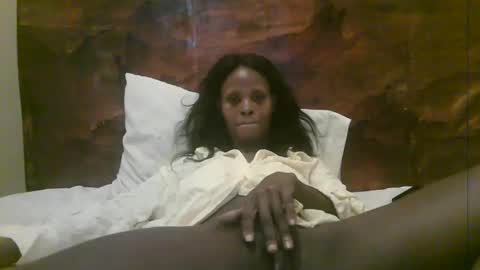 Snapshot of naughty_babe000 chatting on May 12, 2026, 1:52 pm alisha online show from May 12, 2026, 1:52 pm