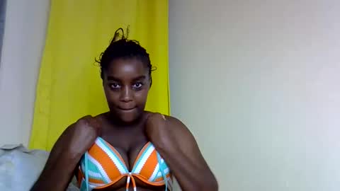 Snapshot of naughty_booby chatting on May 28, 2026, 10:18 pm Bettybooby online show from May 28, 2026, 10:18 pm