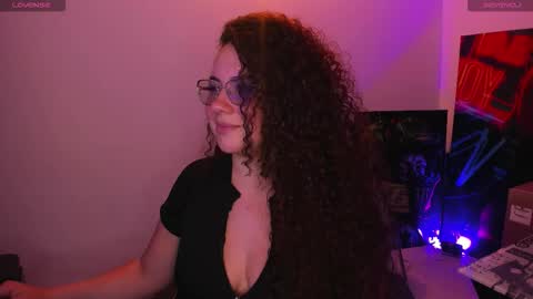 Snapshot of naughty_butt chatting on March 17, 2026, 3:22 am Megan online show from March 17, 2026, 3:22 am
