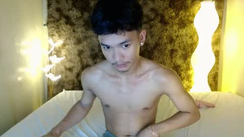 Snapshot of naughty_cy chatting on August 1, 2026, 2:33 am itzme cyril online show from August 1, 2026, 2:33 am