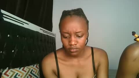 Snapshot of naughty_ellaa chatting on October 12, 2025, 5:34 pm naughty_ellaa online show from October 12, 2025, 5:34 pm