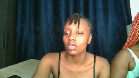 Snapshot of naughty_ellaa chatting on October 20, 2025, 5:35 pm naughty_ellaa online show from October 20, 2025, 5:35 pm