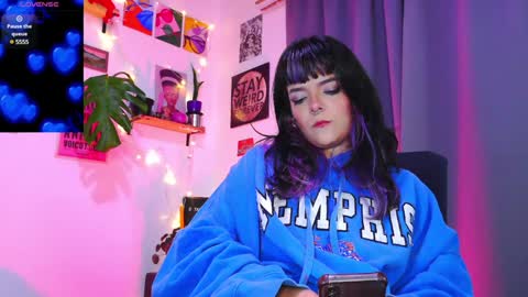 Em  please help me reach 100 thumbs up 3 online show from January 17, 2025, 5:00 am