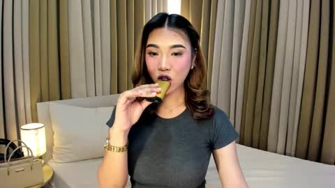 naughty_hunk_yuki online show from March 9, 2026, 7:12 am