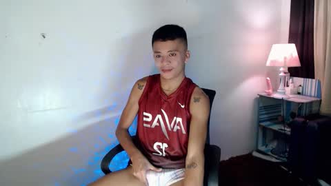 Snapshot of naughty_kirk chatting on March 6, 2026, 2:02 pm Kirk online show from March 6, 2026, 2:02 pm