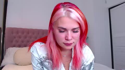 Snapshot of naughty_kittyy1 chatting on October 14, 2025, 8:53 pm Maria  online show from October 14, 2025, 8:53 pm