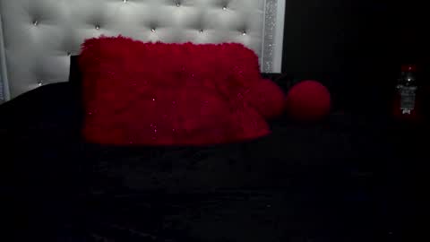 naughty_nurse132 online show from February 22, 2025, 12:16 am