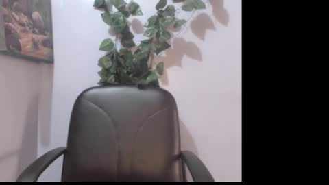 Snapshot of naughty_xxbunny chatting on March 1, 2025, 8:45 am beauty online show from March 1, 2025, 8:45 am