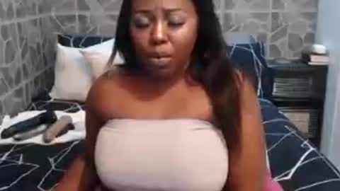 Snapshot of naughtyanal19 chatting on July 29, 2026, 6:28 pm zandy online show from July 29, 2026, 6:28 pm