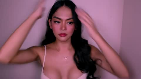 NaughtyAurora online show from April 23, 2026, 12:29 pm