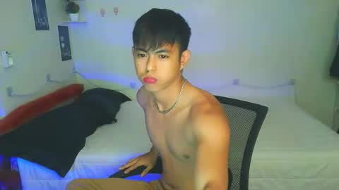 Snapshot of naughtyboylouie chatting on September 11, 2025, 10:26 am Loue online show from September 11, 2025, 10:26 am