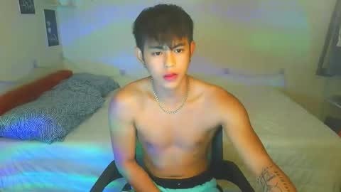 Snapshot of naughtyboylouie chatting on September 27, 2025, 11:48 am Loue online show from September 27, 2025, 11:48 am