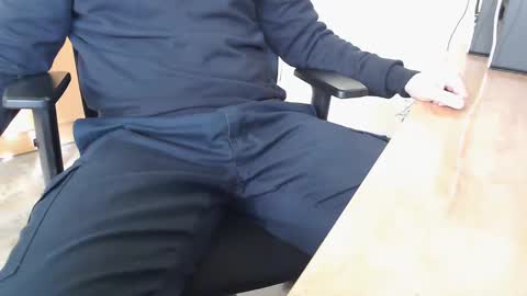 Snapshot of naughtyboysex97 chatting on January 3, 2025, 2:19 pm Alex online show from January 3, 2025, 2:19 pm