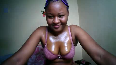 Snapshot of naughtybrownny chatting on June 3, 2026, 8:58 pm MUMU online show from June 3, 2026, 8:58 pm