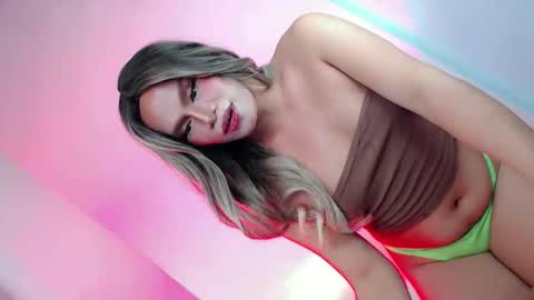 Snapshot of naughtybynight28 chatting on April 19, 2026, 6:10 pm naughtybynight28 online show from April 19, 2026, 6:10 pm