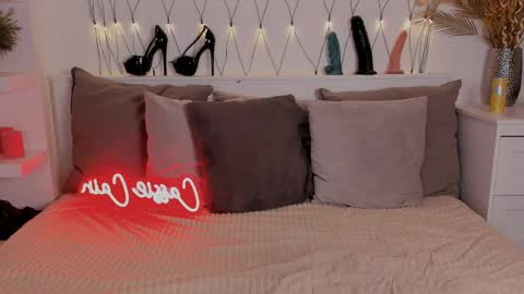 Snapshot of naughtycasssy chatting on May 25, 2026, 9:04 am Cassy online show from May 25, 2026, 9:04 am