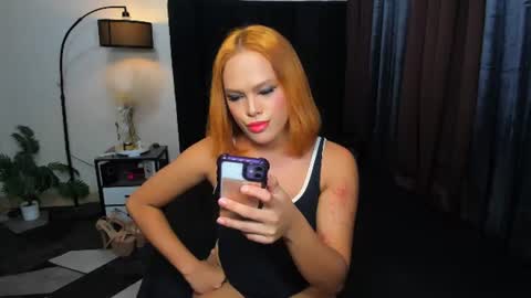 Snapshot of naughtychanell chatting on July 10, 2026, 1:43 am naughtychanell online show from July 10, 2026, 1:43 am