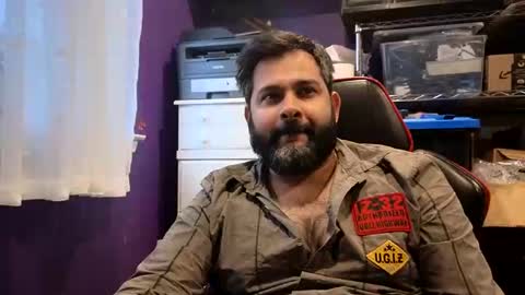 sakhtlaundaz online show from November 13, 2025, 9:03 pm