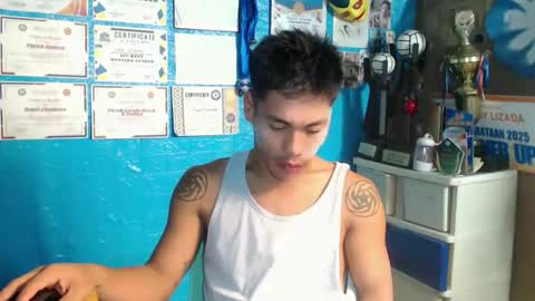 naughtyfuck_boy online show from October 20, 2025, 9:10 am