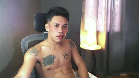 Snapshot of naughtyfuck_boy chatting on June 30, 2026, 1:28 am naughtyfuck_boy online show from June 30, 2026, 1:28 am