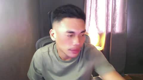 Snapshot of naughtyfuck_boy chatting on July 9, 2026, 3:32 am naughtyfuck_boy online show from July 9, 2026, 3:32 am