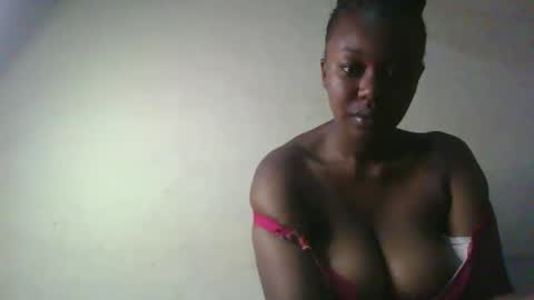 Shee online show from February 11, 2026, 9:31 pm