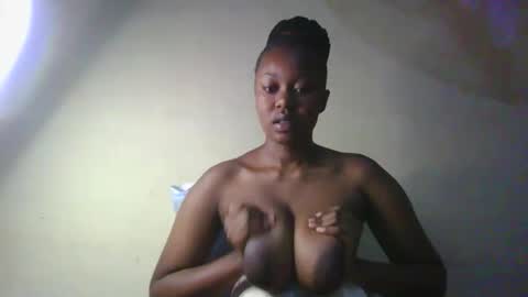 Shee online show from February 14, 2026, 10:01 am