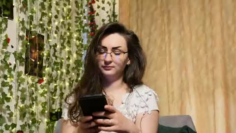 Snapshot of naughtyhomemade17 chatting on July 2, 2026, 7:25 am Mya Alexya online show from July 2, 2026, 7:25 am