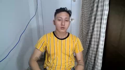 Snapshot of naughtyhot_mike18 chatting on August 3, 2026, 6:33 pm am waiting for pvt online show from August 3, 2026, 6:33 pm
