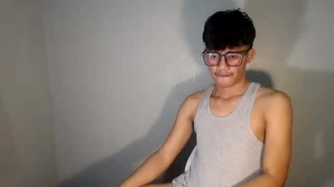 Snapshot of naughtyjosh_ chatting on July 7, 2026, 9:02 am Josh online show from July 7, 2026, 9:02 am