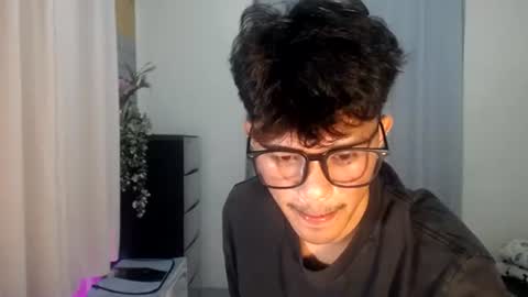 Snapshot of naughtyjosh_ chatting on July 12, 2026, 2:19 pm Josh online show from July 12, 2026, 2:19 pm