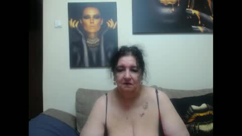 Snapshot of naughtykorin chatting on June 15, 2026, 7:16 pm korin online show from June 15, 2026, 7:16 pm