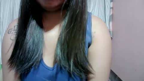 naughtymom_33 online show from February 3, 2026, 6:40 am