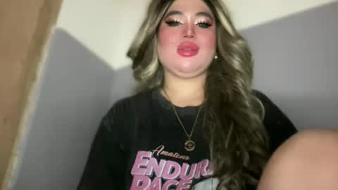 Rose Wilson online show from November 25, 2025, 10:59 am